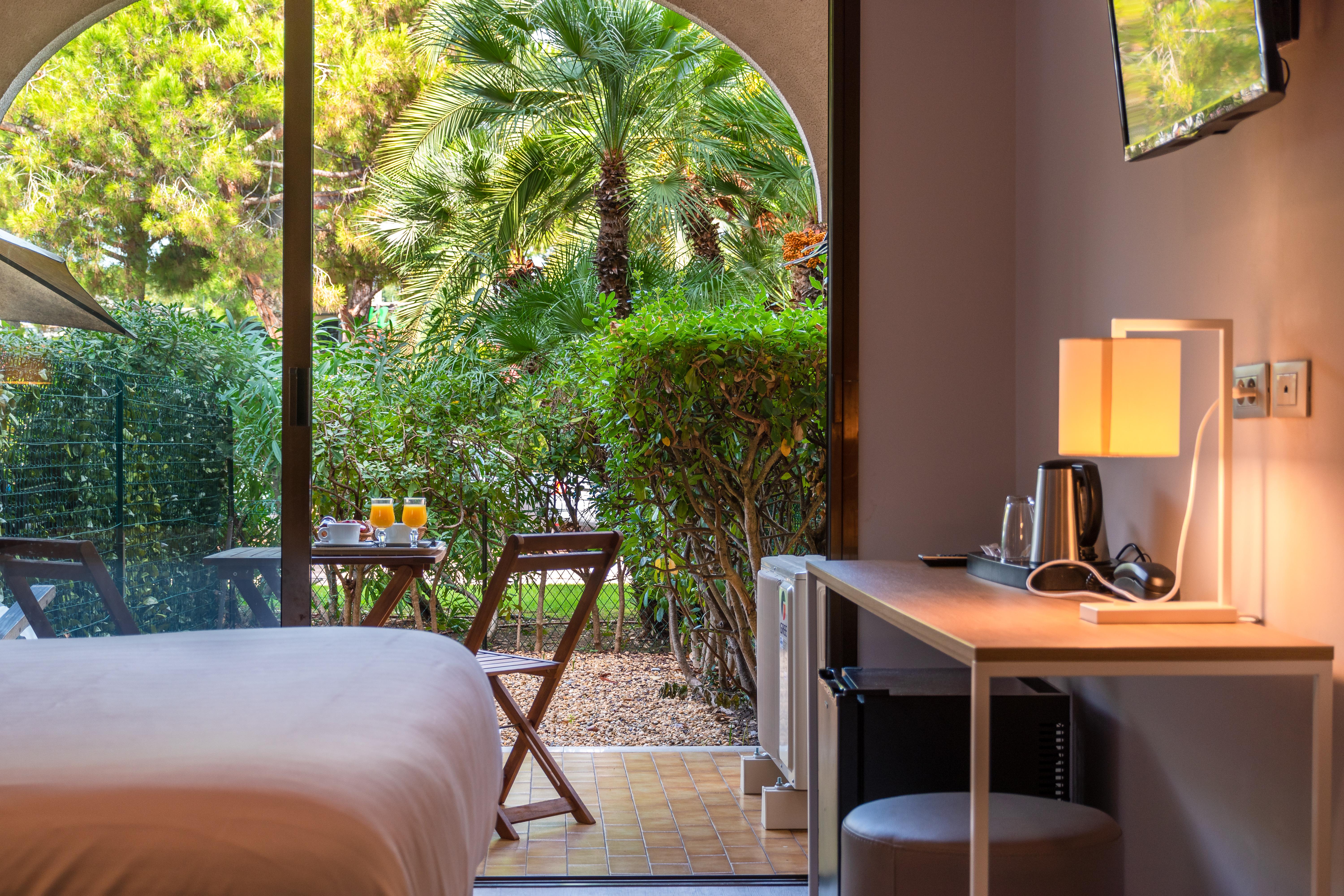 Hotel Bahia Villeneuve-Loubet Luaran gambar