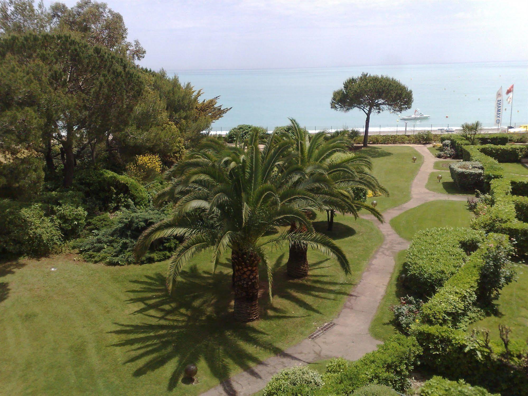 Hotel Bahia Villeneuve-Loubet Luaran gambar
